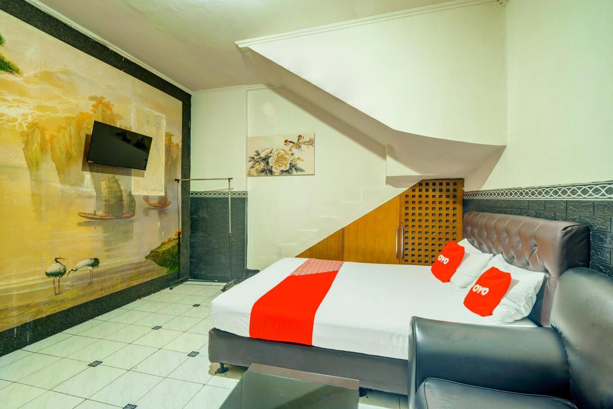 Oyo 93132 Modom Homestay Near Rs Islam Jakarta Pondok Kopi 外观 照片